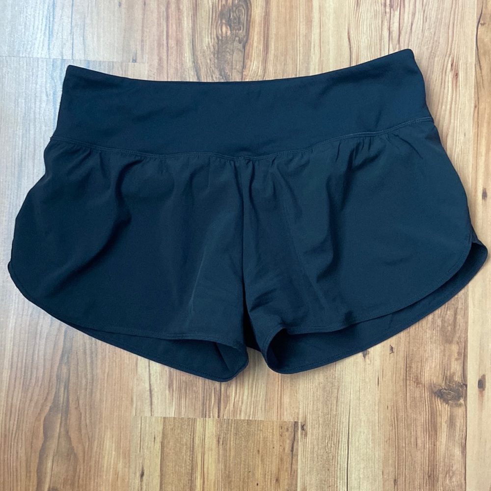 Zyia Black Shorts Woman’s XL